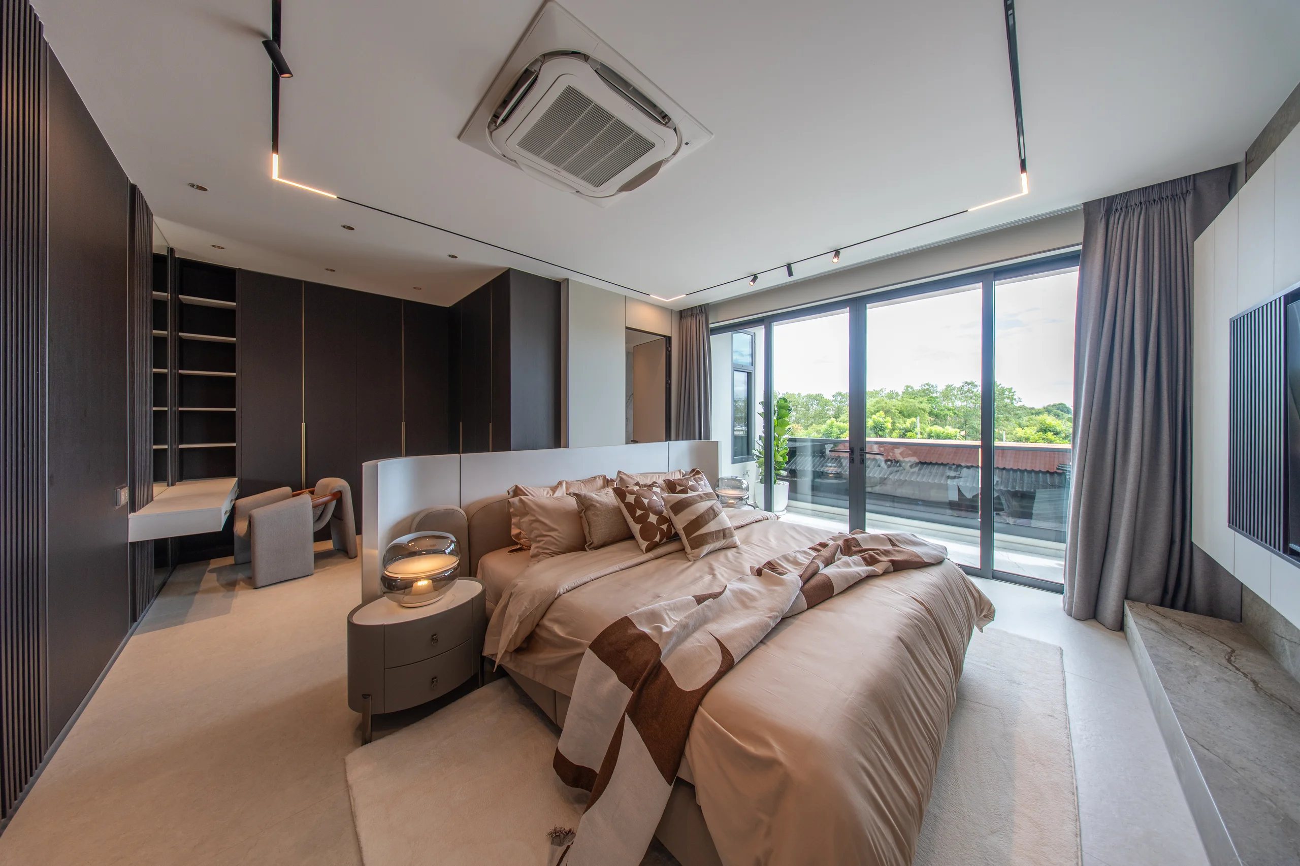 Master Suite